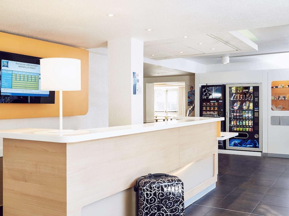 B&B Hotel Marseille Parc Chanot Εξωτερικό φωτογραφία