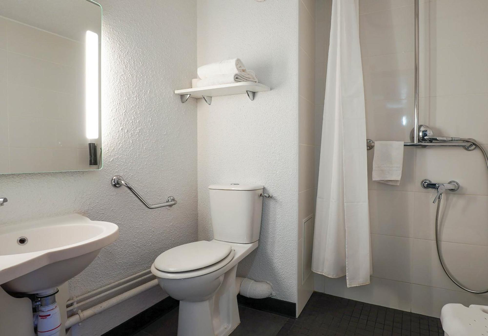 B&B Hotel Marseille Parc Chanot Εξωτερικό φωτογραφία