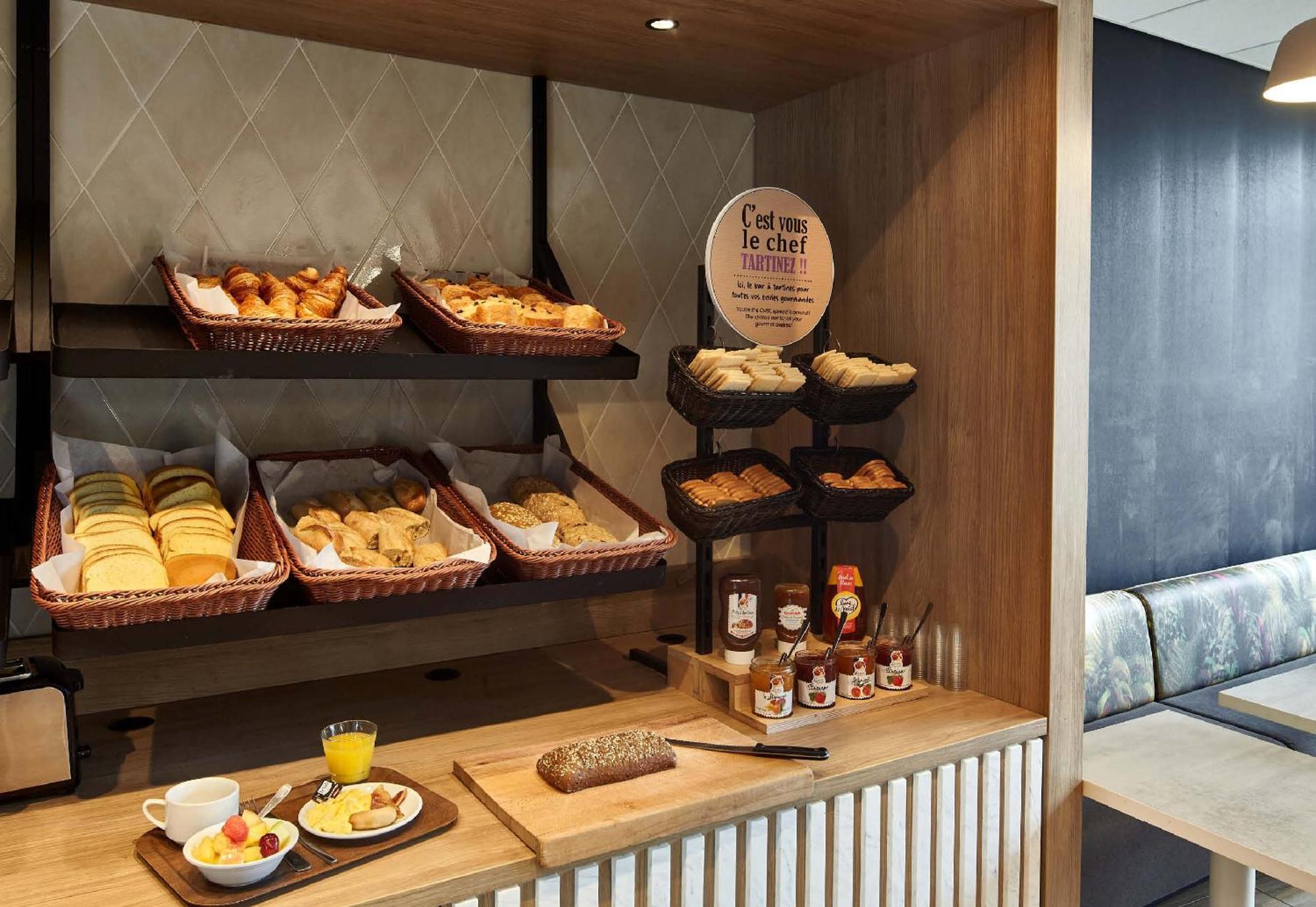 B&B Hotel Marseille Parc Chanot Εξωτερικό φωτογραφία
